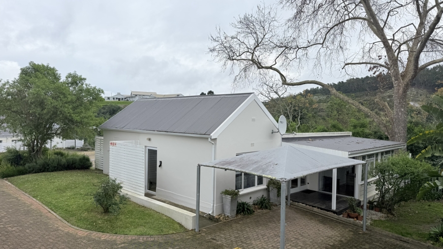 To Let 2 Bedroom Property for Rent in Lelieskloof Western Cape